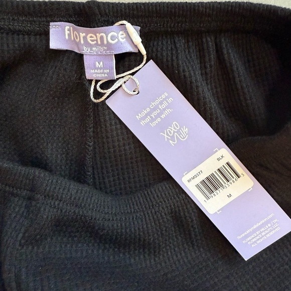 Florence by Mills Black Wide-Leg Pants - Picture 8 of 9